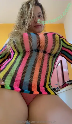 julietaamore19 / julamartino19 nude photo #0003