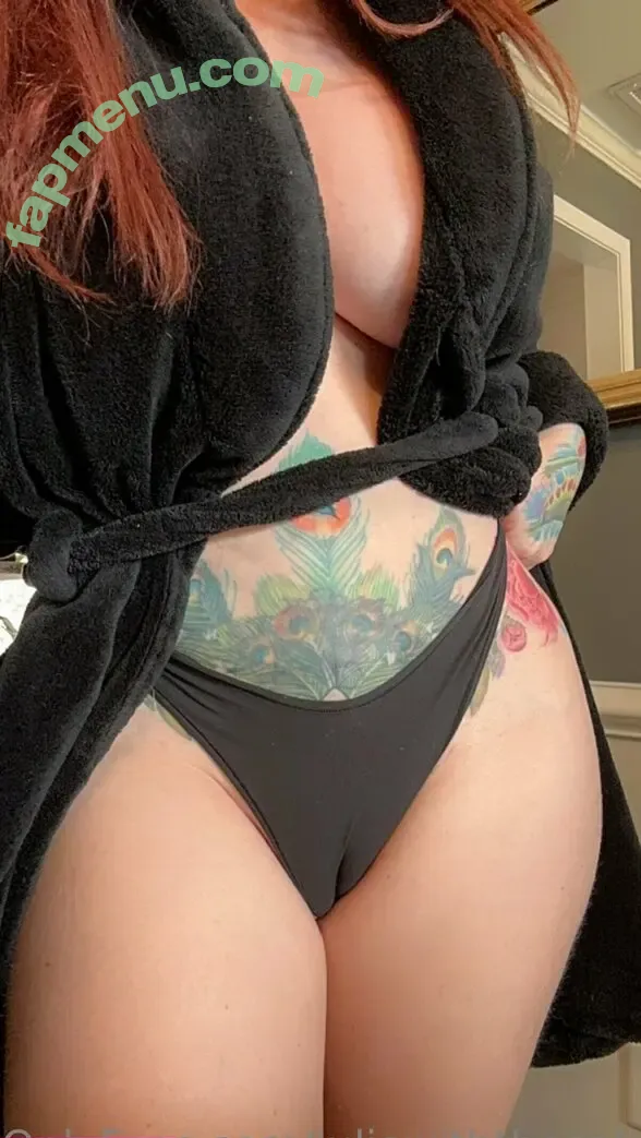 juliewiththecake nude photo #0001 (juliewiththecake)