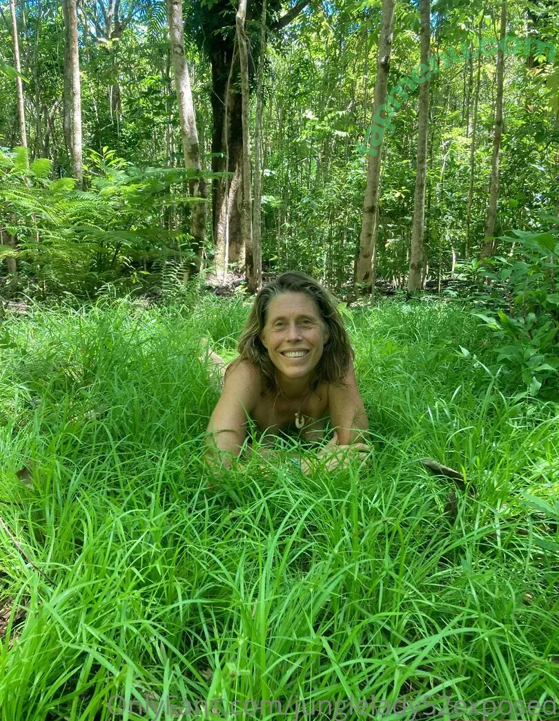 junglelady52exposed nude photo #0005 (ambitiouslady18)