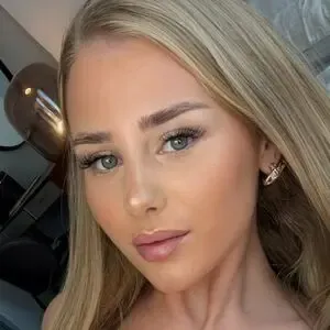 justabigail / justabigails nude photo #0003