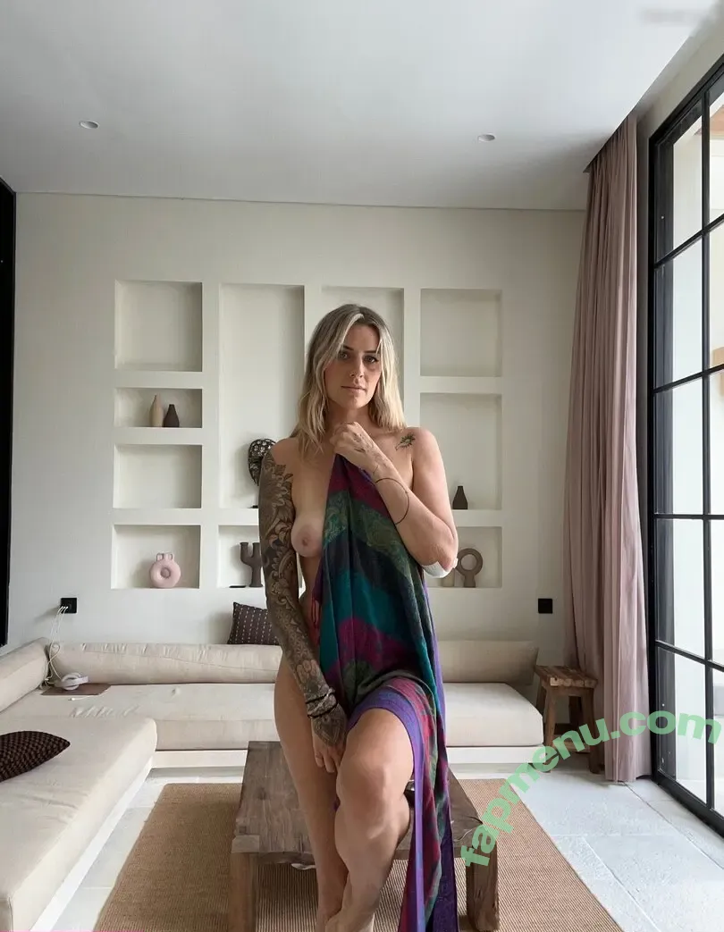 Justbeingcharli nude photo #0407 (Justbeingcharli)