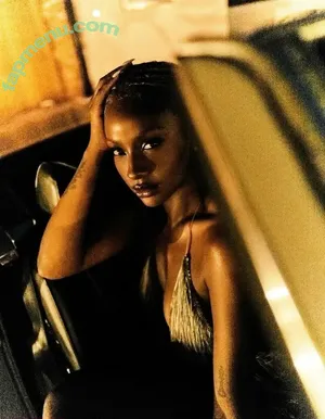 Justine Skye / justineskye / justineskyee nude photo #0213