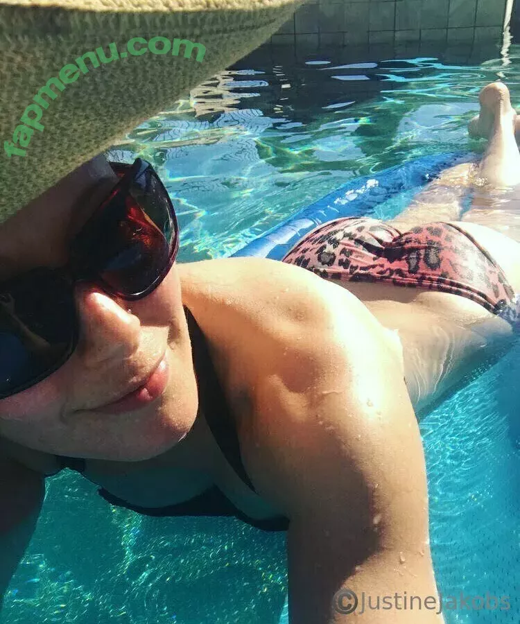 justinejakobs nude photo #1882 (justine.fun)