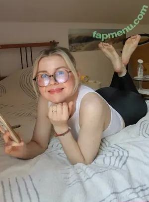 justmariisfeetofficial / Mariis / justmariisfeet nude photo #0082