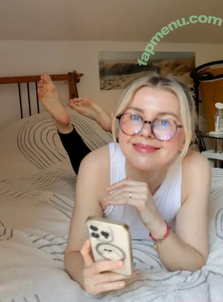 justmariisfeetofficial nude photo #0077 (Mariis / justmariisfeet)