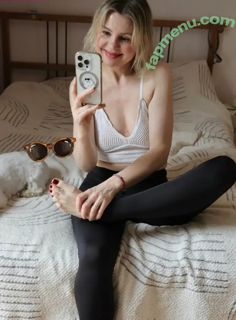 justmariisfeetofficial nude photo #0118 (Mariis / justmariisfeet)