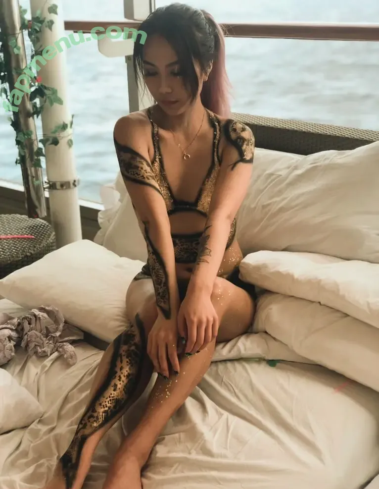 JVNA nude photo #0001 (Jana)