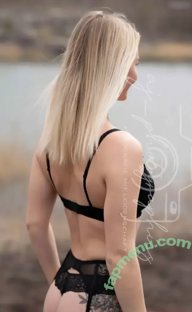 Jxdy.rtr nude photo #0008 (Jxdy.rtr)