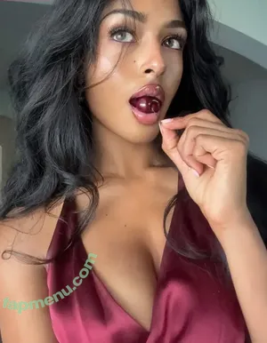 Kaaviya Sambasivam / kaavikiwi nude photo #0098