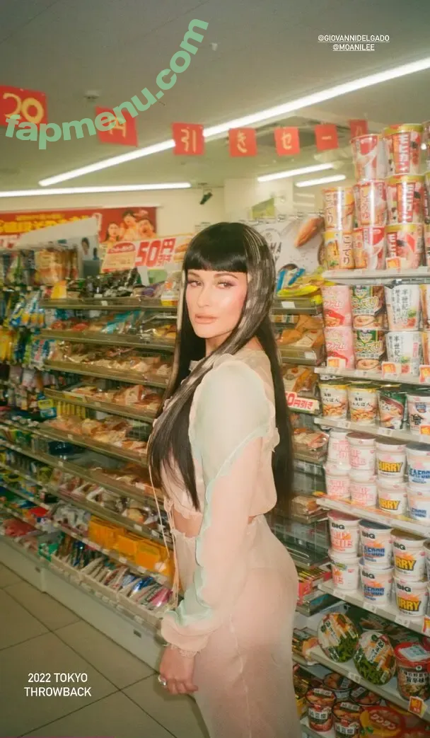 Kacey Musgraves nude photo #0359 (heavenlyyhazel / spaceykacey)