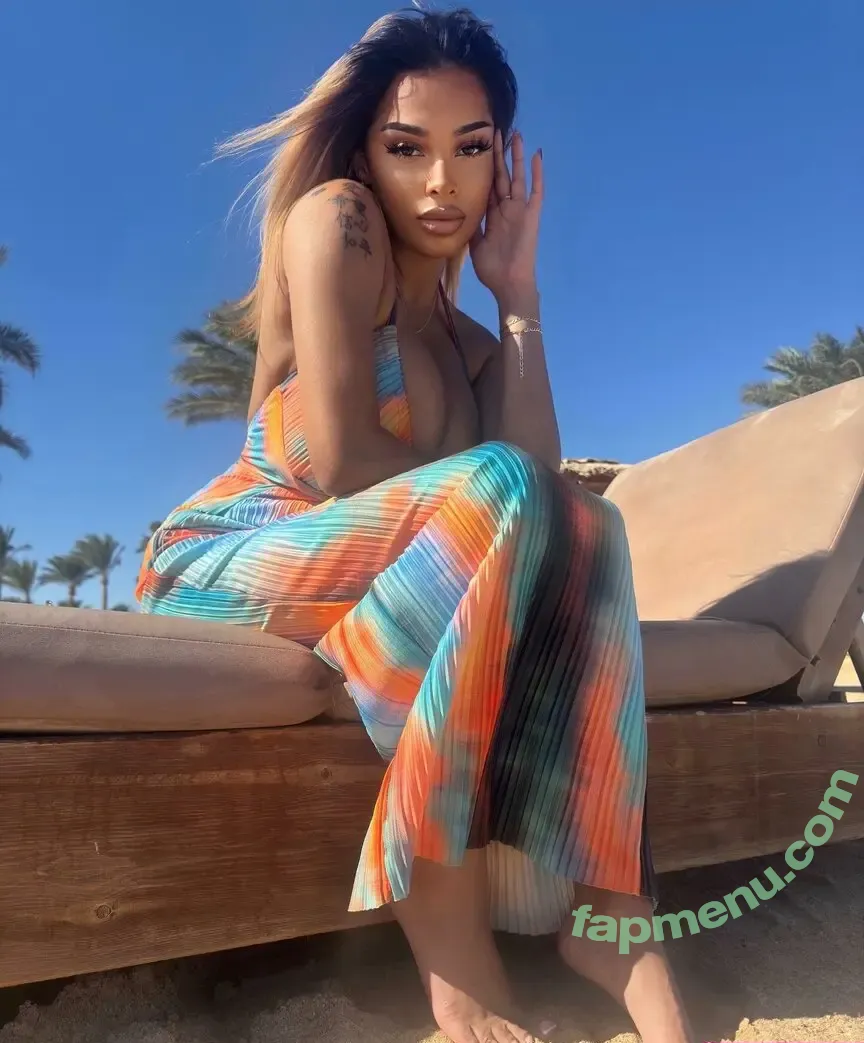 Kadelle Samuals nude photo #0029 (Kadellesamuals_)