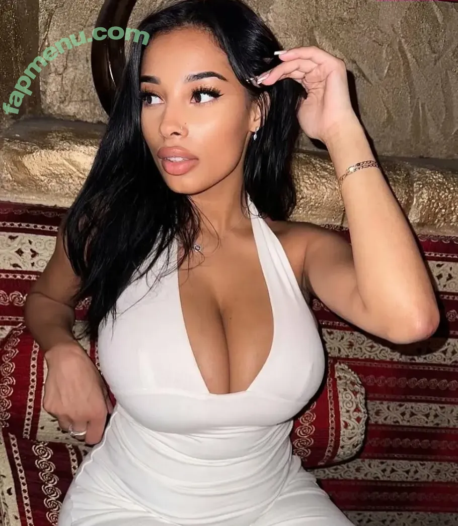 Kadelle Samuals nude photo #0037 (Kadellesamuals_)