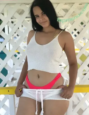  nude photo #0004