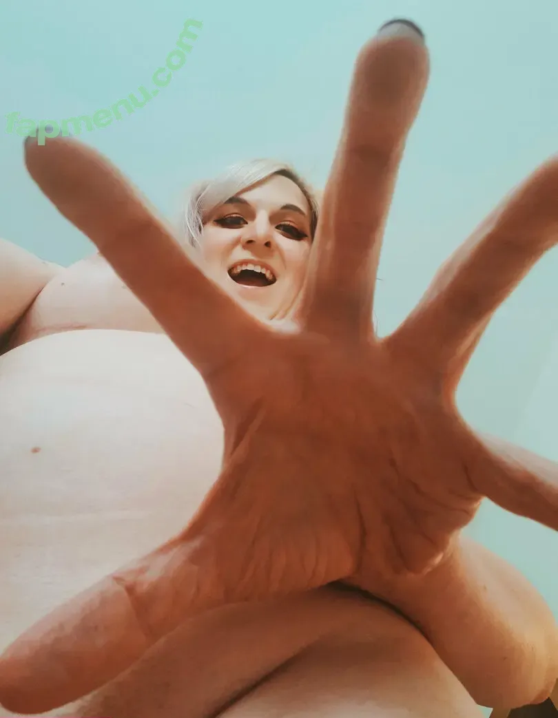 kaelaluna nude photo #0111 (kaela.lunaa)