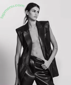 Kaia Gerber / KaiaGerber nude photo #1113