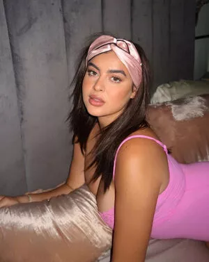 Kalani Hilliker / kalanihilliker nude photo #0353