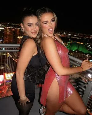 Kalani Hilliker / kalanihilliker nude photo #0363