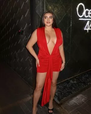 Kalani Hilliker / kalanihilliker nude photo #0412