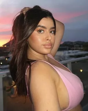 Kalani Hilliker / kalanihilliker nude photo #0416