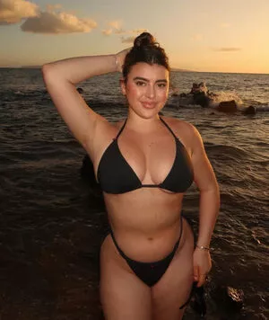Kalani Hilliker / kalanihilliker nude photo #0424