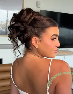 Kalani Hilliker / kalanihilliker nude photo #0675