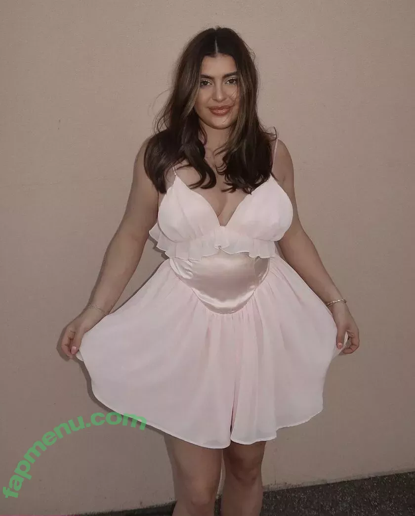 Kalani Hilliker nude photo #0421 (kalanihilliker)