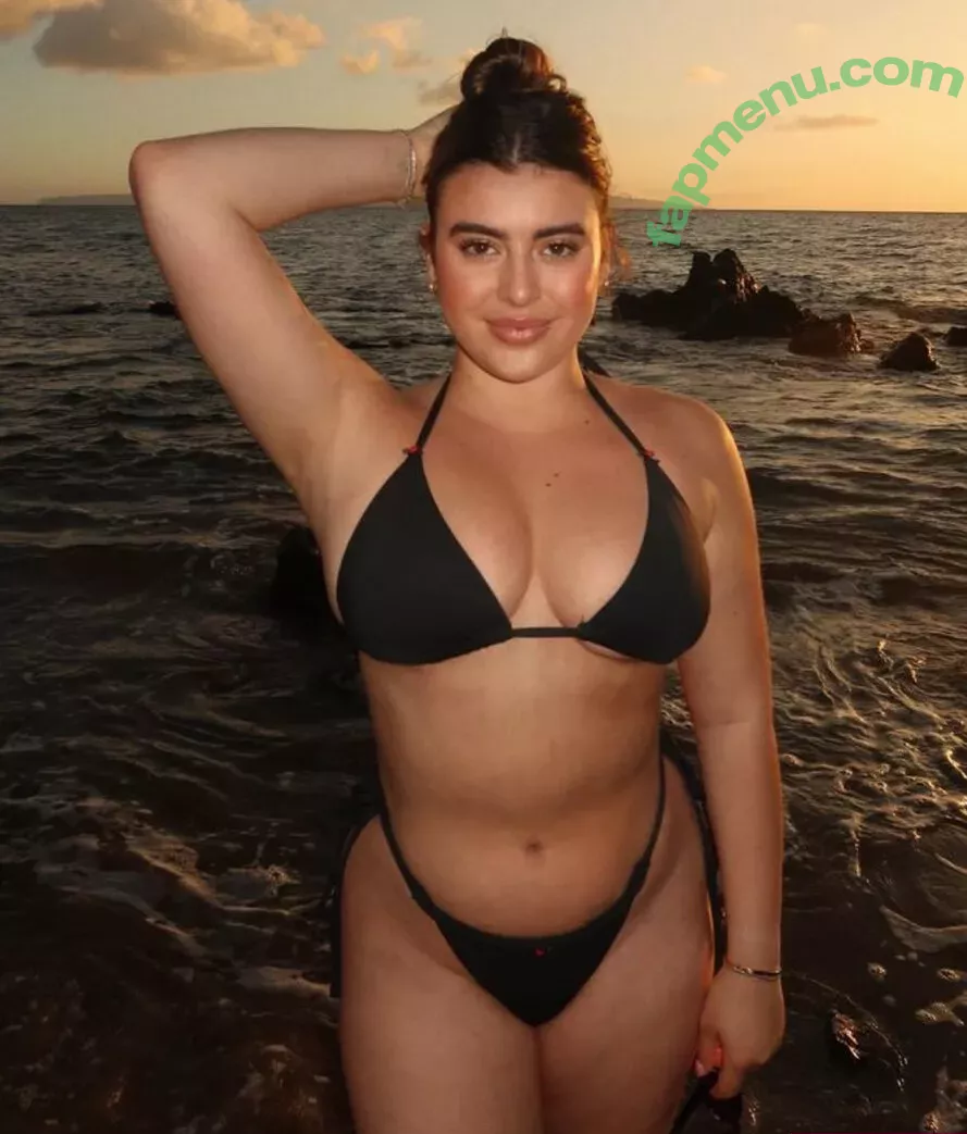 Kalani Hilliker nude photo #0423 (kalanihilliker)