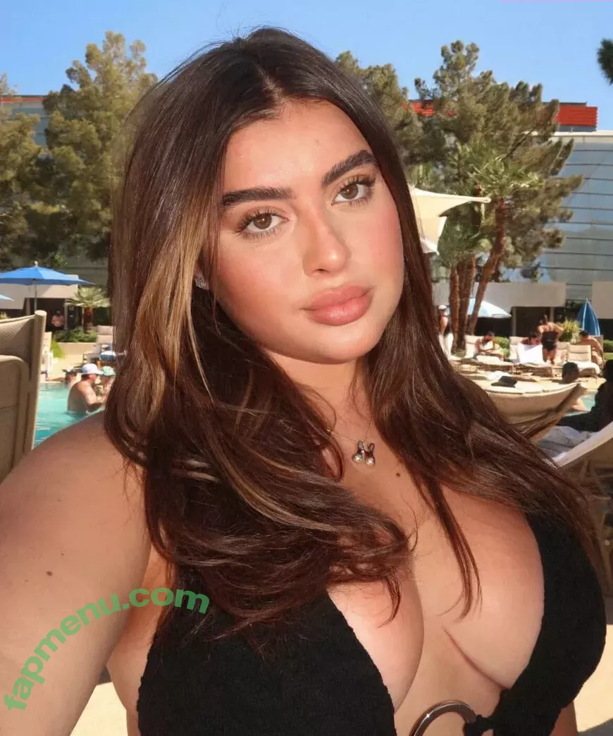 Kalani Hilliker nude photo #0505 (kalanihilliker)