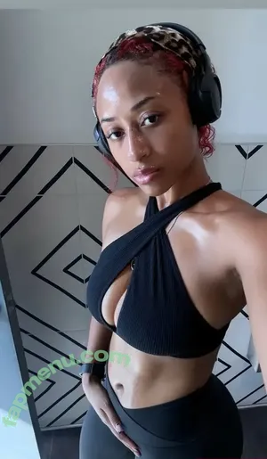 Kalani Rodgers / kalani_rodgers nude photo #0002