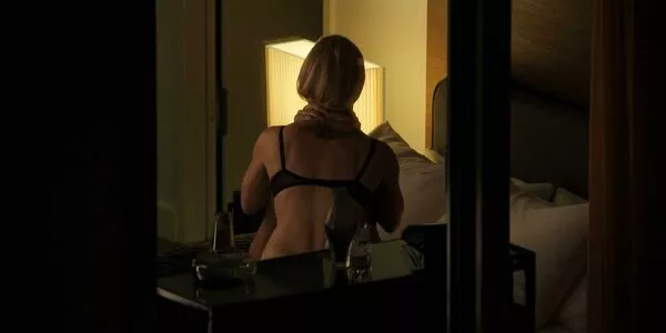Kaley Cuoco / kaley_cuoco / kaleycuoco nude photo #0541