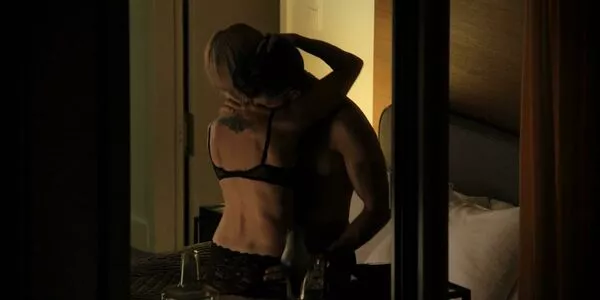Kaley Cuoco / kaley_cuoco / kaleycuoco nude photo #0545