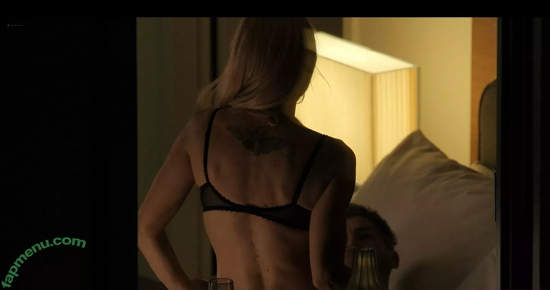 Kaley Cuoco nude photo #0506 (kaley_cuoco / kaleycuoco)