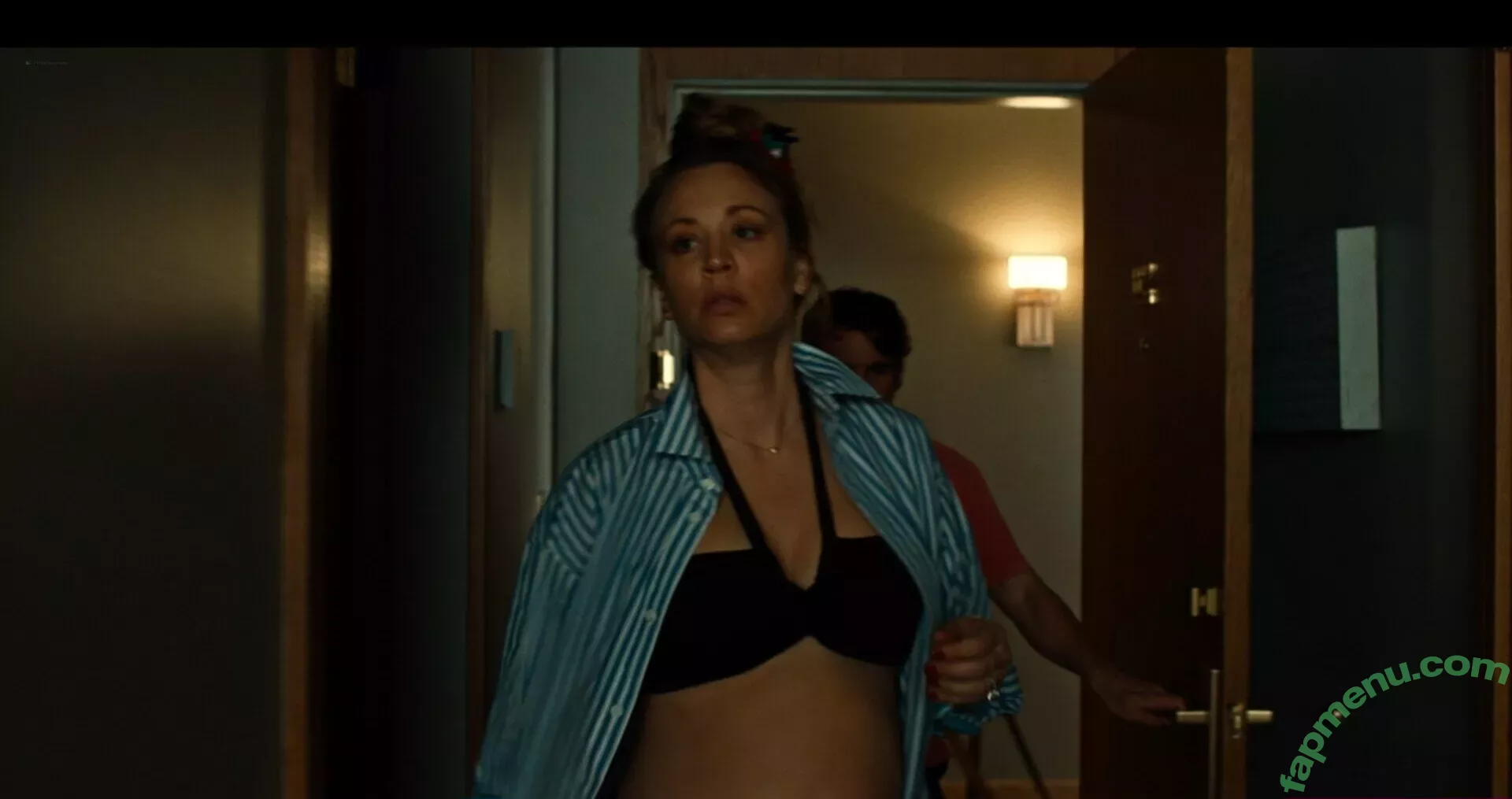 Kaley Cuoco nude photo #0728 (kaley_cuoco / kaleycuoco)
