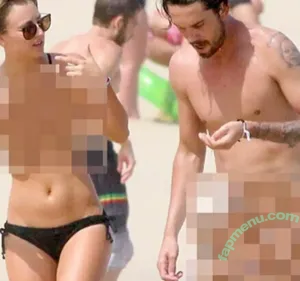 Kaley Cuoco / kaley_cuoco / kaleycuoco nude photo #1481