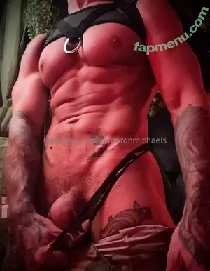  nude photo #0005