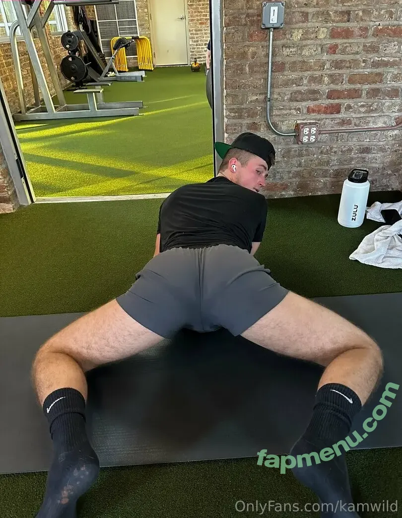 kamwild nude photo #0001 (kammwildlife)