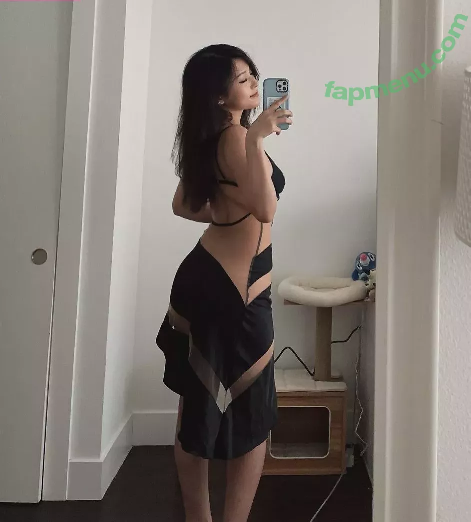 Kang Hee Yoon nude photo #0019 (Aikuros / Hyoon / floaromaa)