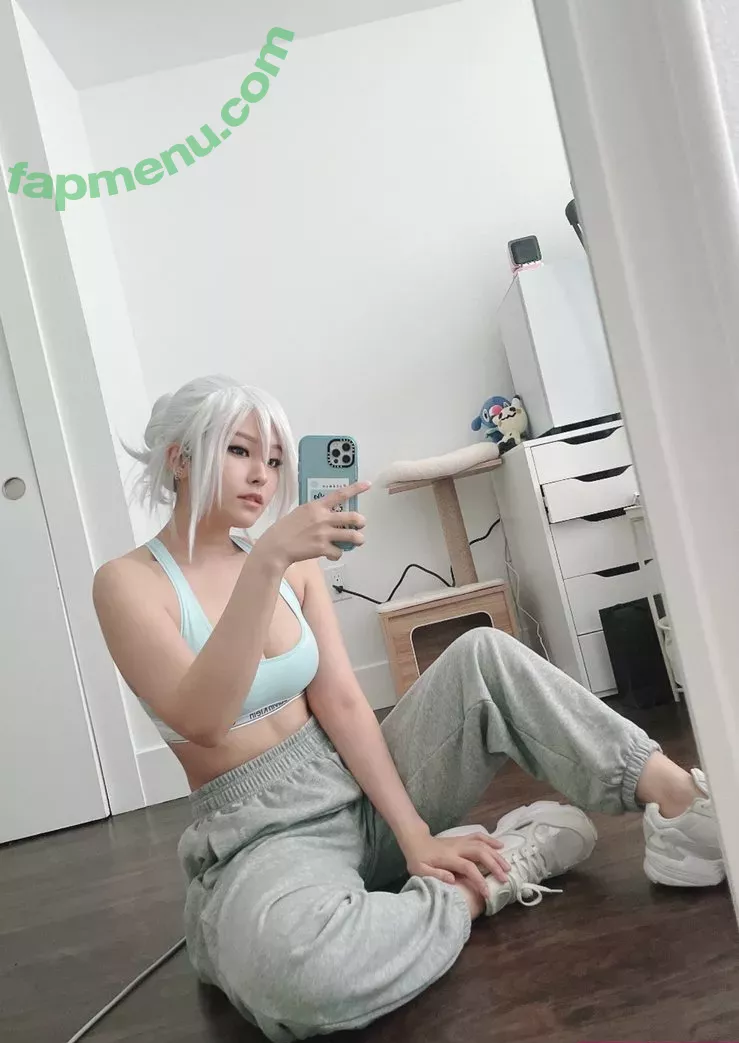 Kang Hee Yoon nude photo #0039 (Aikuros / Hyoon / floaromaa)