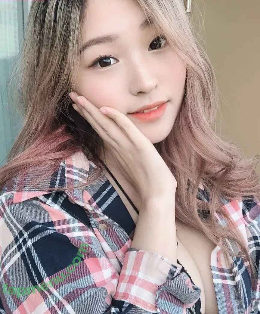 Kang Hee Yoon nude photo #0058 (Aikuros / Hyoon / floaromaa)