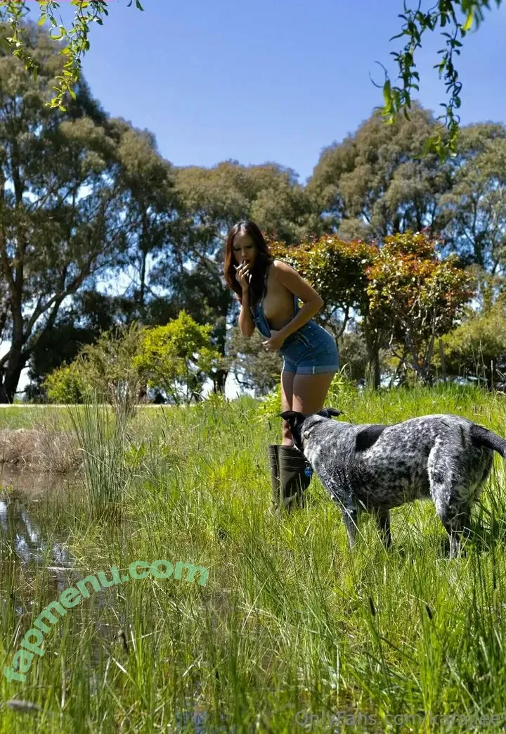 karajlee nude photo #0021 (karajleee)