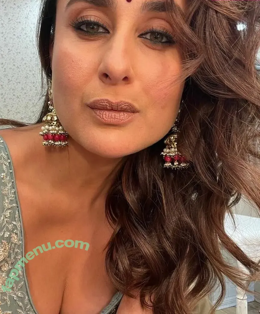 Kareena Kapoor nude photo #0006 (Kareena Kapoor)