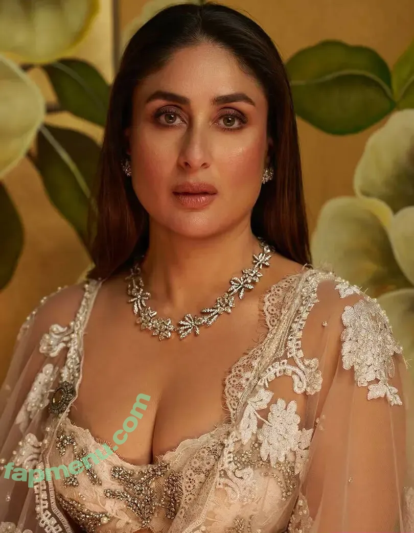 Kareena Kapoor nude photo #0012 (Kareena Kapoor)