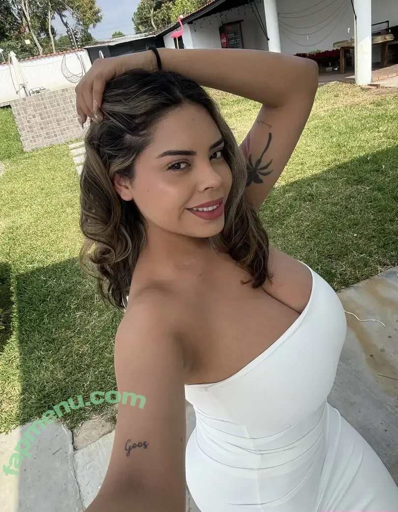 Karen García nude photo #0004 (Karen García)