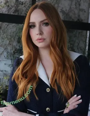 Karen Gillan / karengillan nude photo #0794