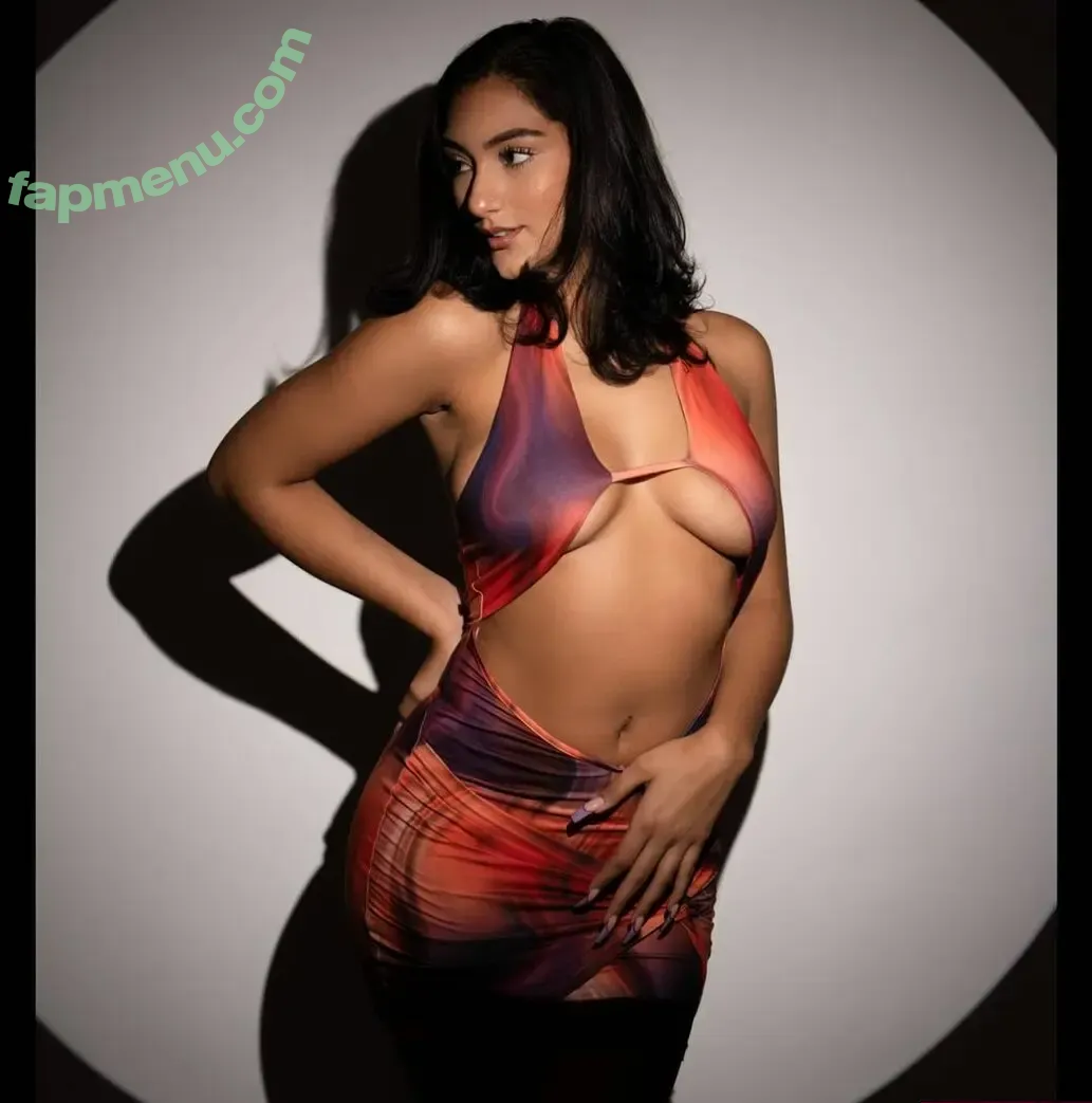 Karina Adames nude photo #0004 (km_adames)