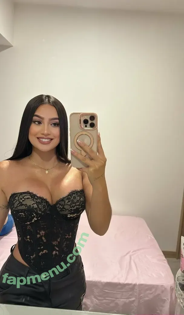 karina.fernandez nude photo #0038 (___karinakarina)