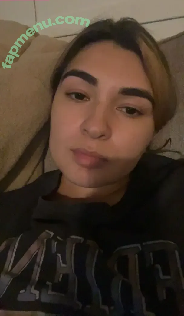karinamasfina nude photo #0094 (karinamasfinaa)