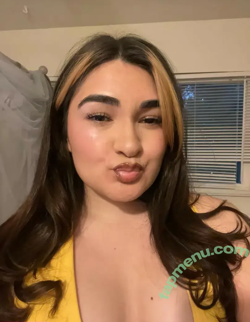 karinamasfina nude photo #0099 (karinamasfinaa)