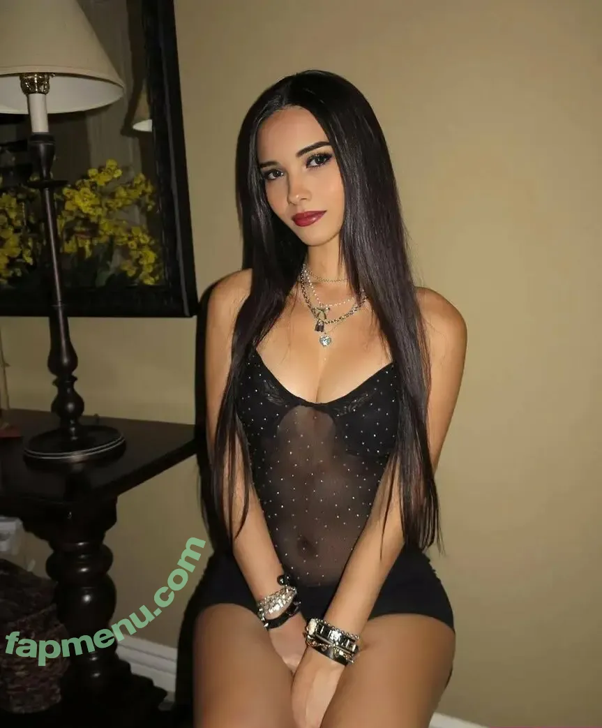 Karla Fabiola Reyes nude photo #0031 (Karla Fabiola Reyes)