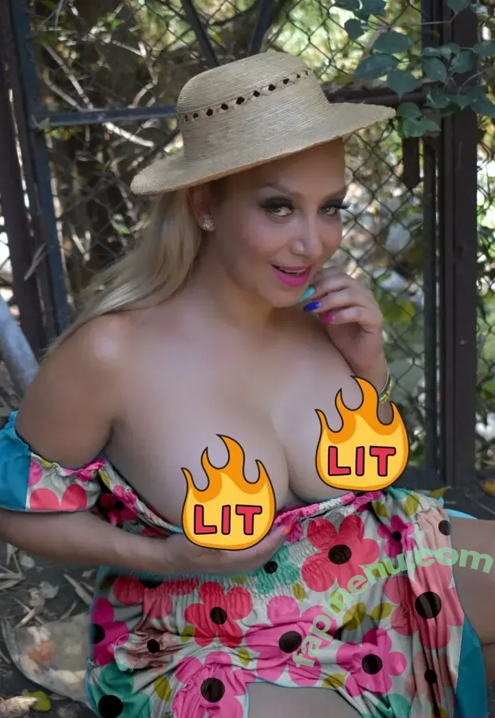 Karla Flores nude photo #0001 (Karla Flores)